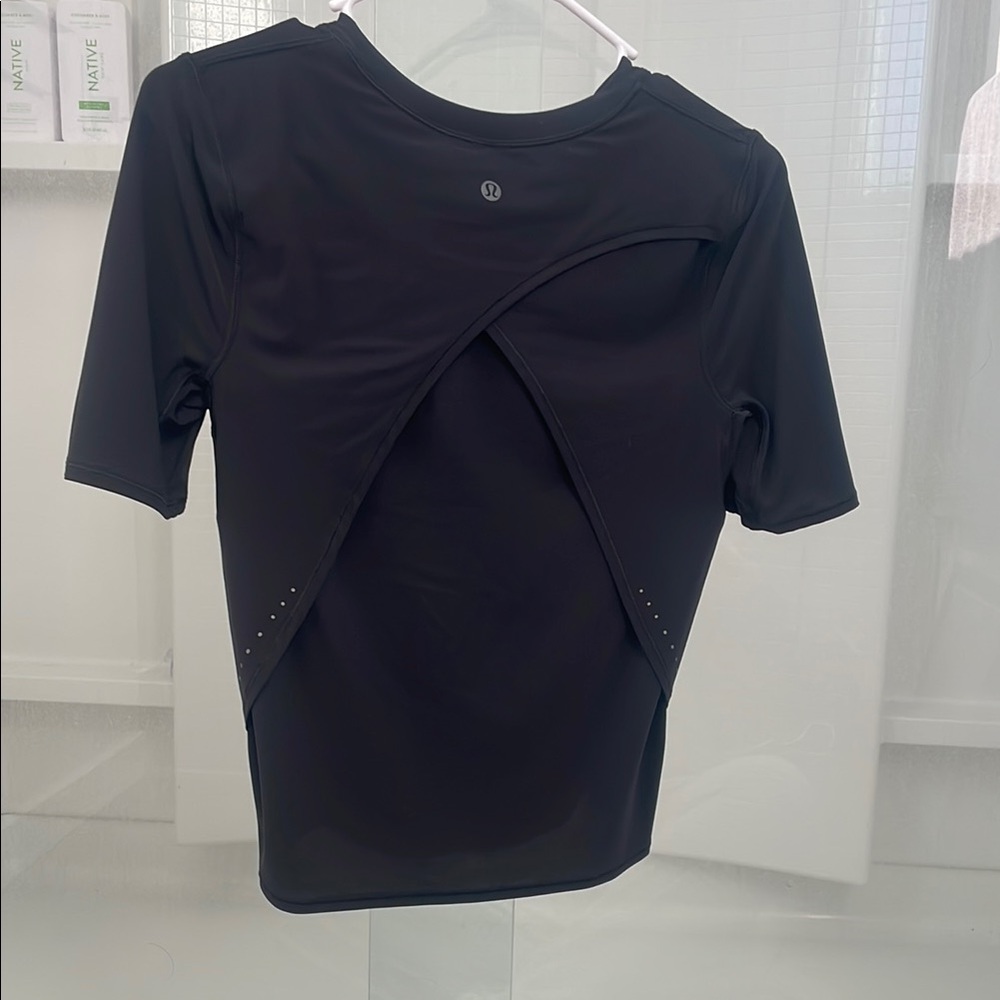 Lululemon Athletica Black Cut Out Short Sleeve T-Shirt